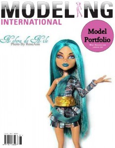 Toto je Nefera v časopise Modeling